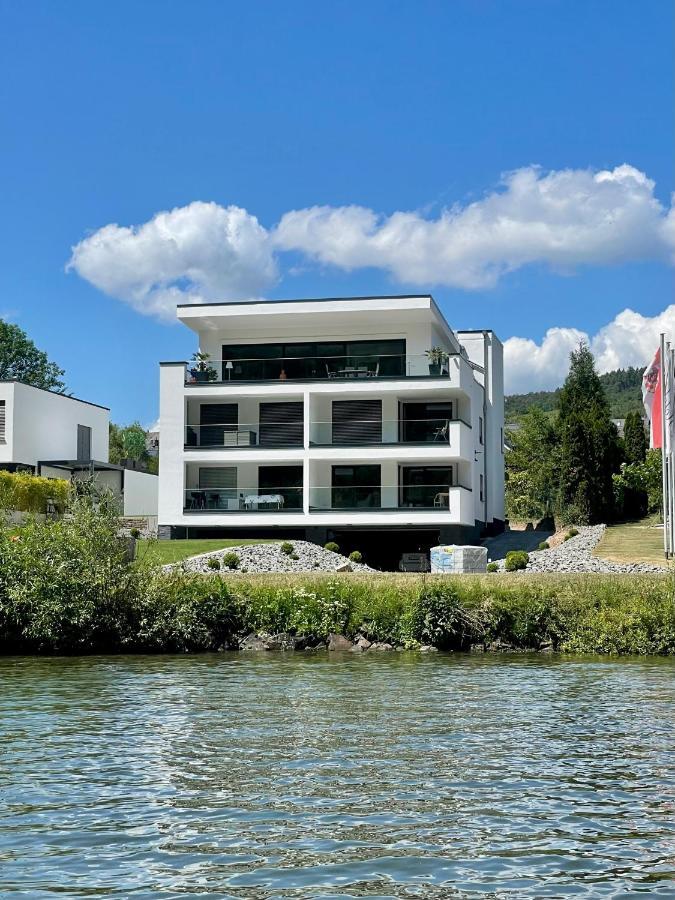 "Auslese 54" -Direkt Am Moselufer- Gaestezimmer & Ferienwohnung ทราเบิน-ทราร์บาค ภายนอก รูปภาพ