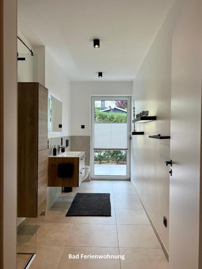 "Auslese 54" -Direkt Am Moselufer- Gaestezimmer & Ferienwohnung ทราเบิน-ทราร์บาค ภายนอก รูปภาพ